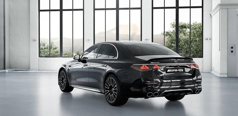 Ny Mercedes E53 AMG AMG 612 HK (450 kW) 2026 Kombi
