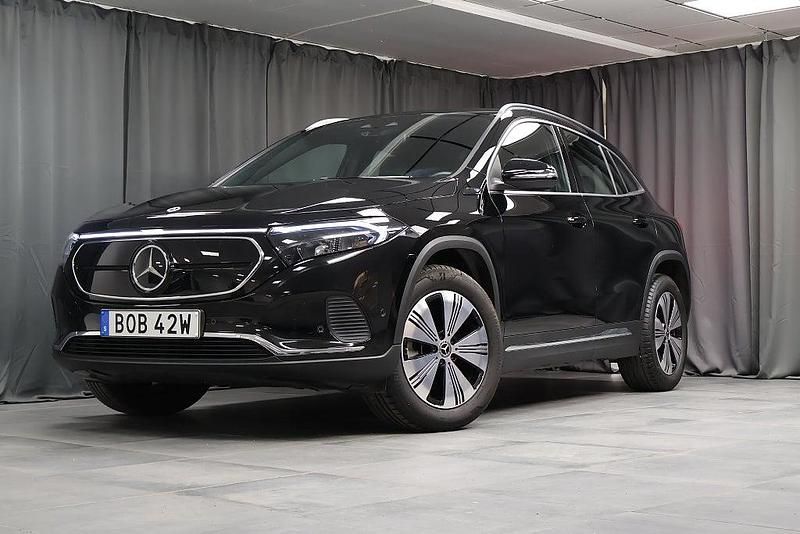 Begagnad 2023 Mercedes EQA250 Advanced Plus SUV | 389 000 kr - Bild 1/4