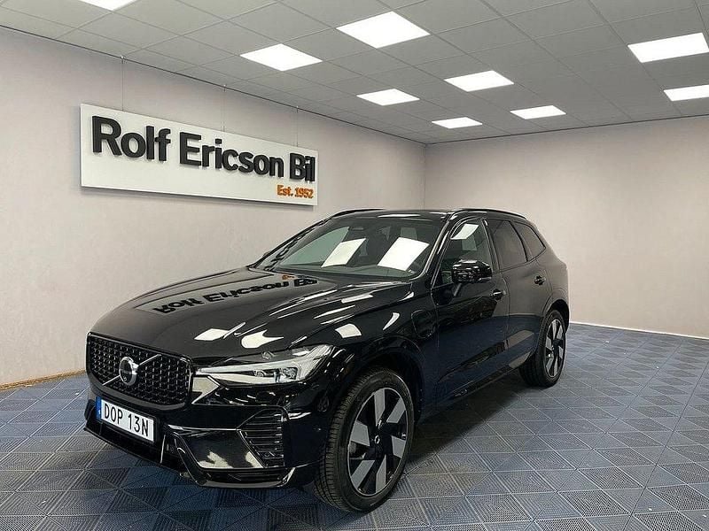 Svart Begagnad 2024 Volvo XC60 Plus SUV | 569 500 kr (Lite dyr) - Bild 1/4