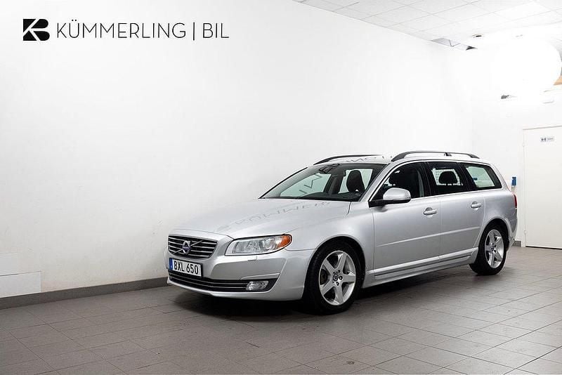 Silver Begagnad 2014 Volvo V70 Momentum Kombi | 89 900 kr (Marknadspris) - Bild 1/4