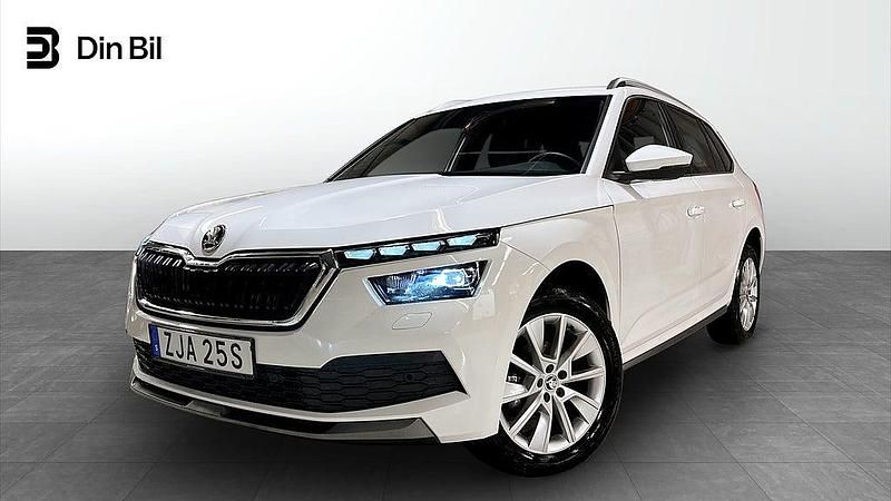 Vit Begagnad 2023 Skoda Kamiq Style SUV | 257 900 kr (Marknadspris) - Bild 1/4