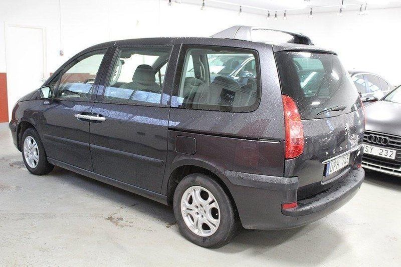 Peugeot 807 2004