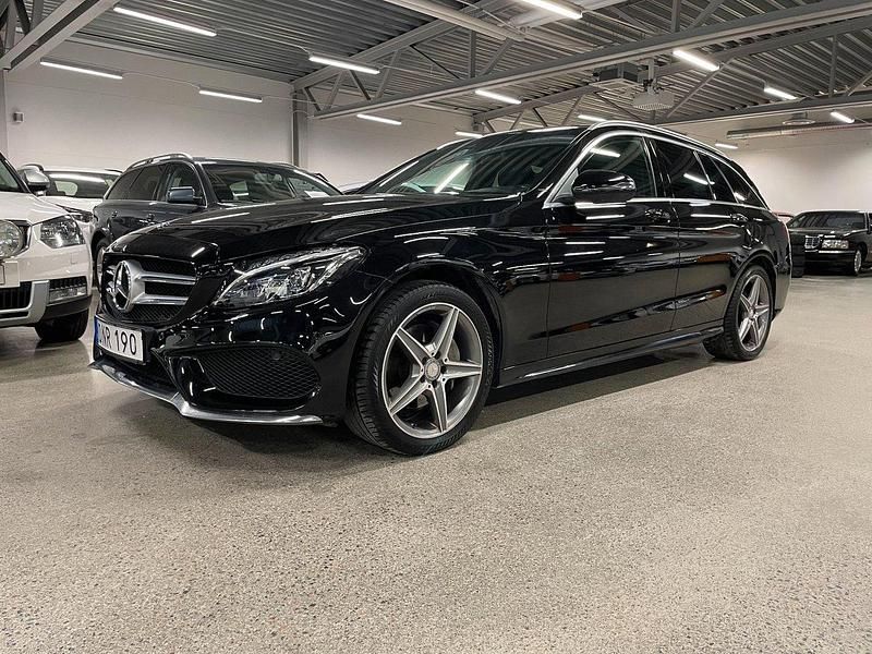 Svart Begagnad 2016 Mercedes C220 AMG line Kombi | 219 000 kr (Marknadspris) - Bild 1/4
