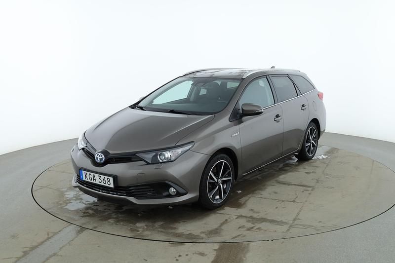Mörkgrå Begagnad 2018 Toyota Auris Touring Sports Touch Kombi | 164 000 kr (Marknadspris) - Bild 1/4