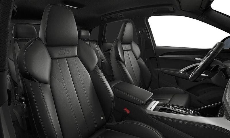 Ny Audi Q5 Sportback Design 204 HK (150 kW) 2025 Mytsvart metallic SUV