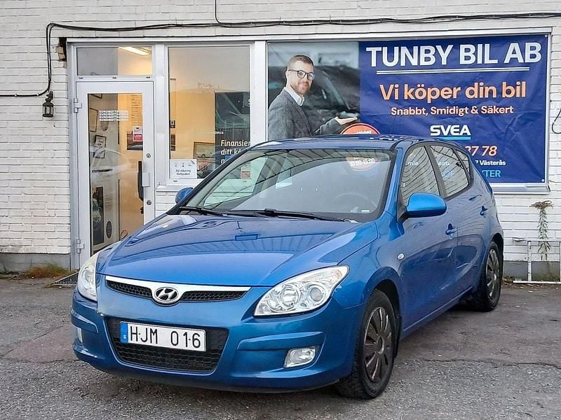 Blå Begagnad 2007 Hyundai i30 Halvkombi | 49 900 kr (Lite dyr) - Bild 1/4