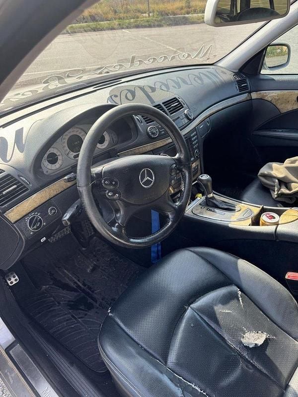 Begagnad Mercedes E320 Avantgarde 224 HK (164 kW) 2007 Silver Kombi