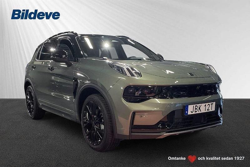 Grön Ny 2024 Lynk & Co 01 SUV | 499 995 kr - Bild 1/4
