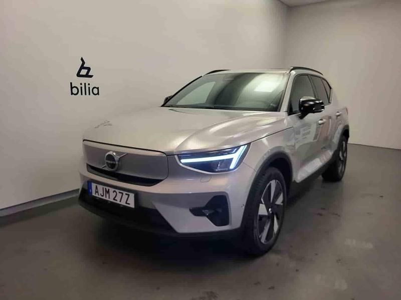 Silver Begagnad 2024 Volvo XC40 Single Motor Extended Range SUV | 439 500 kr - Bild 1/1