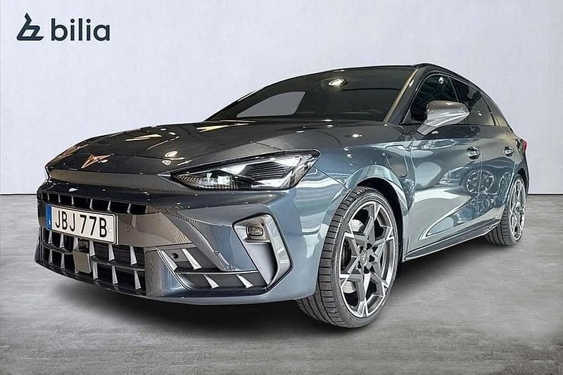 Mörkgrå Ny 2025 Cupra Leon Kombi | 421 200 kr (Lite dyr) - Bild 1/4