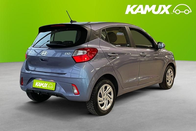 Begagnad Hyundai i10 67 HK (49 kW) 2024 Blå Halvkombi
