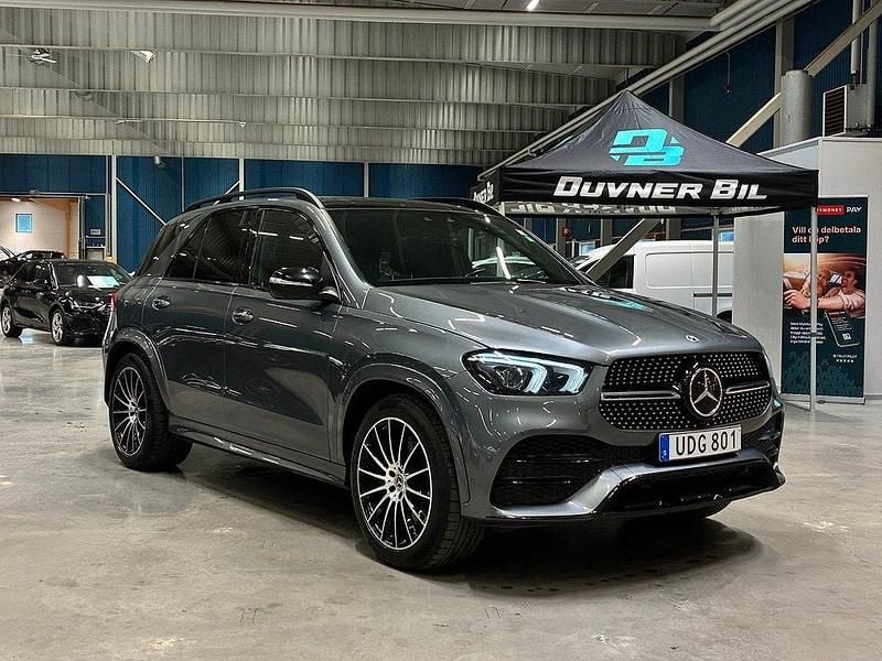 Grå Begagnad 2022 Mercedes GLE350 AMG SUV | 689 000 kr - Bild 1/4