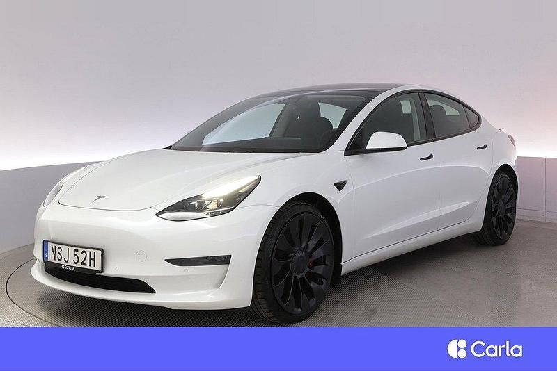 Vit Begagnad 2021 Tesla Model 3 Performance Sedan | 345 900 kr (Marknadspris) - Bild 1/3