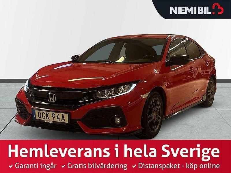 Röd Begagnad 2018 Honda Civic Dynamic Halvkombi | 178 900 kr (Marknadspris) - Bild 1/3