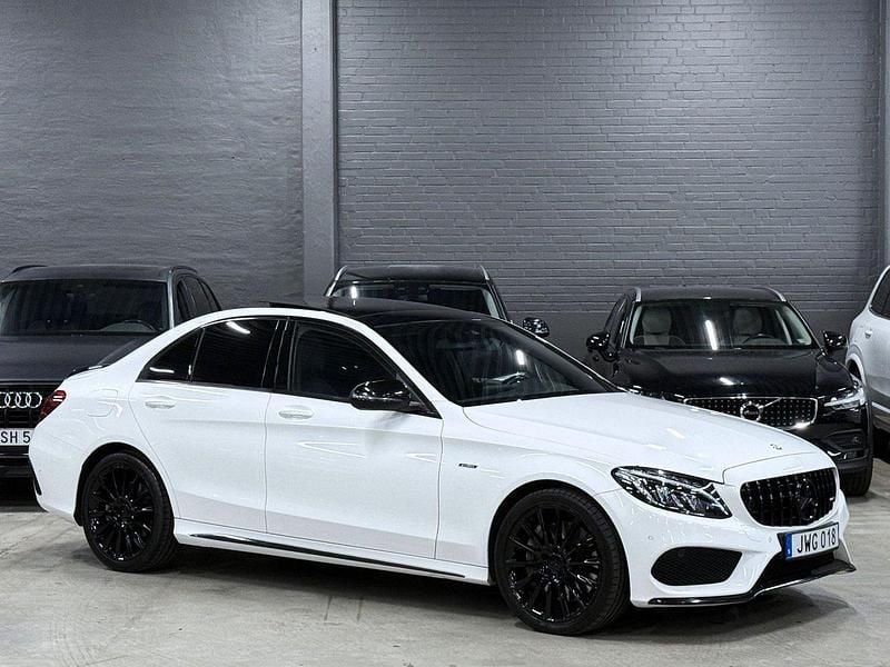 Vit Begagnad 2016 Mercedes C450 AMG AMG Sedan | 319 900 kr - Bild 1/4