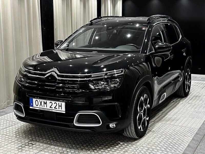 Svart (svart metallic) Begagnad 2019 Citroën C5 Aircross SUV | 209 900 kr (Marknadspris) - Bild 1/4