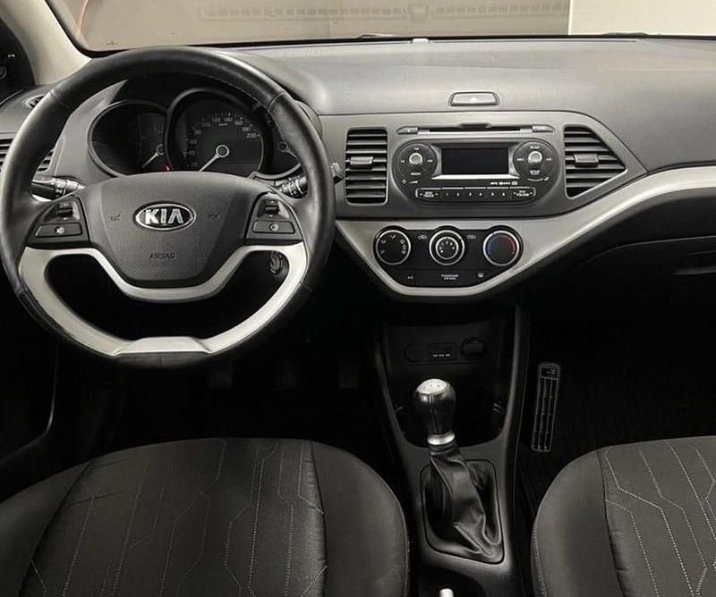 Begagnad Kia Picanto 68 HK (50 kW) 2013 Halvkombi