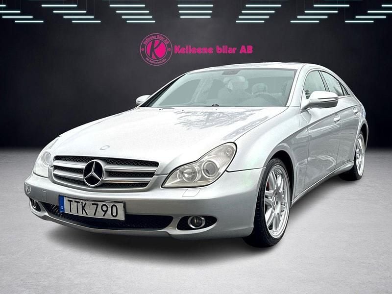 Begagnad Mercedes CLS350 292 HK (214 kW) 2008 Silver Sportkupé