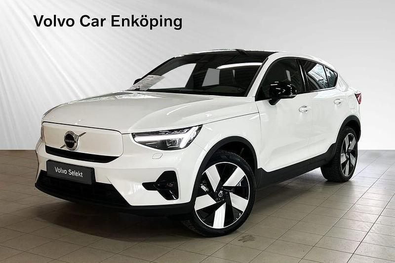 Vit Begagnad 2023 Volvo EC40 Plus SUV | 449 900 kr (Dyr) - Bild 1/3