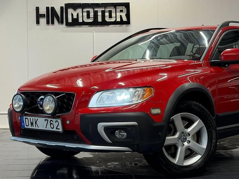 Begagnad Volvo XC70 215 HK (158 kW) 2014 Röd Kombi