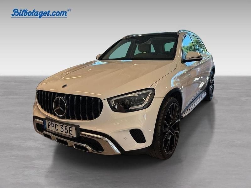 Vit Begagnad 2020 Mercedes GLC220 SUV | 429 000 kr (Marknadspris) - Bild 1/4