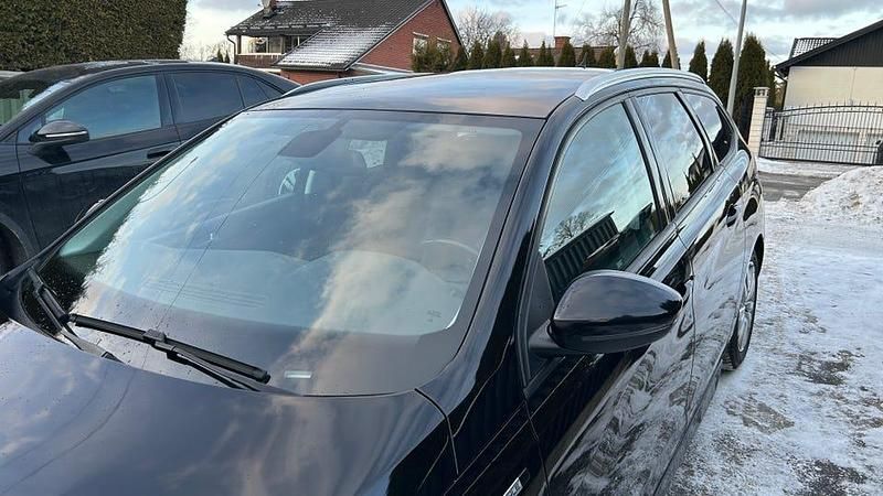 Begagnad Peugeot 308 SW 120 HK (88 kW) 2016 Kombi