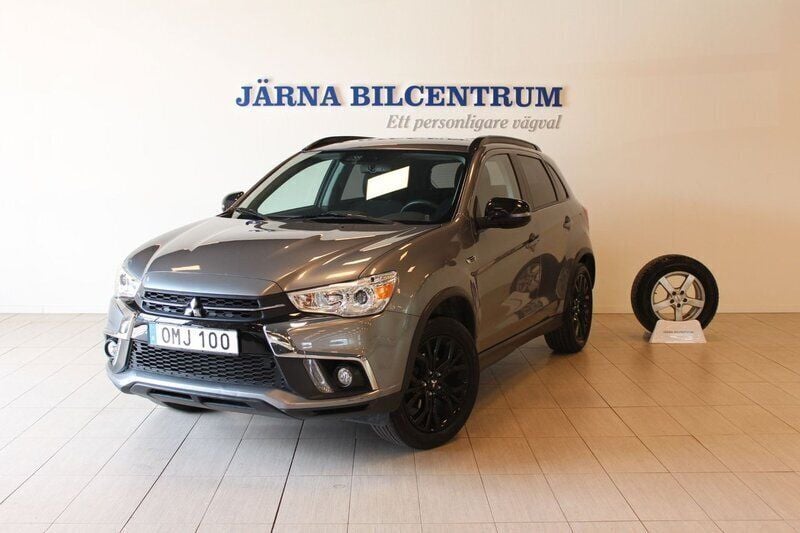 Grå Begagnad 2017 Mitsubishi ASX SUV | 134 900 kr (Marknadspris) - Bild 1/4