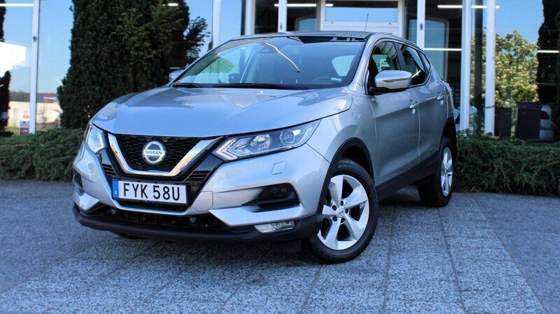 Silver Begagnad 2020 Nissan Qashqai SUV | 187 900 kr (Marknadspris) - Bild 1/4
