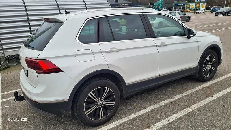 Begagnad VW Tiguan GT 190 HK (139 kW) 2017 Vit SUV
