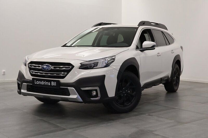 Vit Begagnad 2022 Subaru Outback SUV | 359 700 kr (Marknadspris) - Bild 1/4