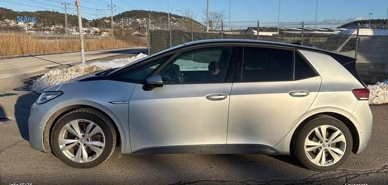 Begagnad VW ID.3 Pro Performance 150 kW (204 HK) 2022 Halvkombi