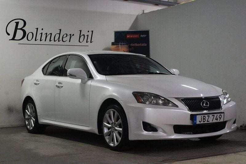 Vit Begagnad 2008 Lexus IS250 Luxury Line Sedan | 109 900 kr (Marknadspris) - Bild 1/4
