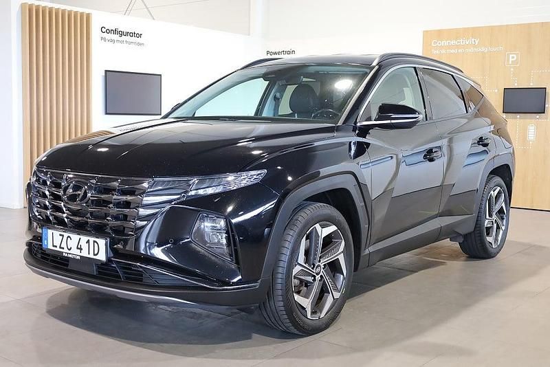 Svart Begagnad 2021 Hyundai Tucson Advanced SUV | 249 800 kr (Marknadspris) - Bild 1/3