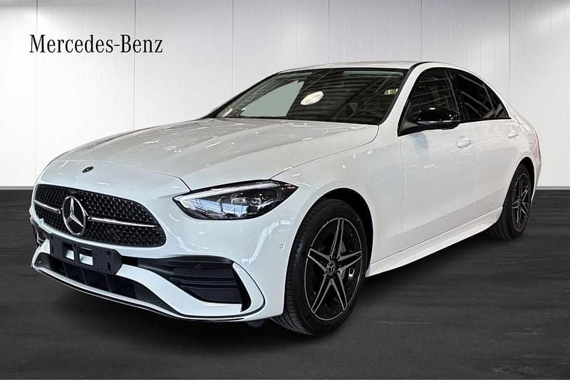 Ny Mercedes C300e AMG line 333 HK (244 kW) 2025 Vit Sedan