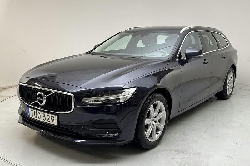 Mörkblå Begagnad 2017 Volvo V90 Business Edition Kombi | 205 000 kr (Bra pris) - Bild 1/4