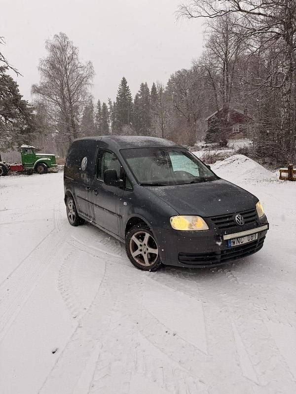 Begagnad 2005 VW Caddy Minibuss | 24 000 kr (Marknadspris) - Bild 1/4