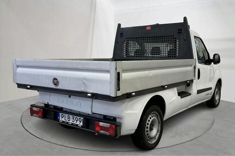 Begagnad Fiat Doblò 95 HK (69 kW) 2017 Vit Minibuss