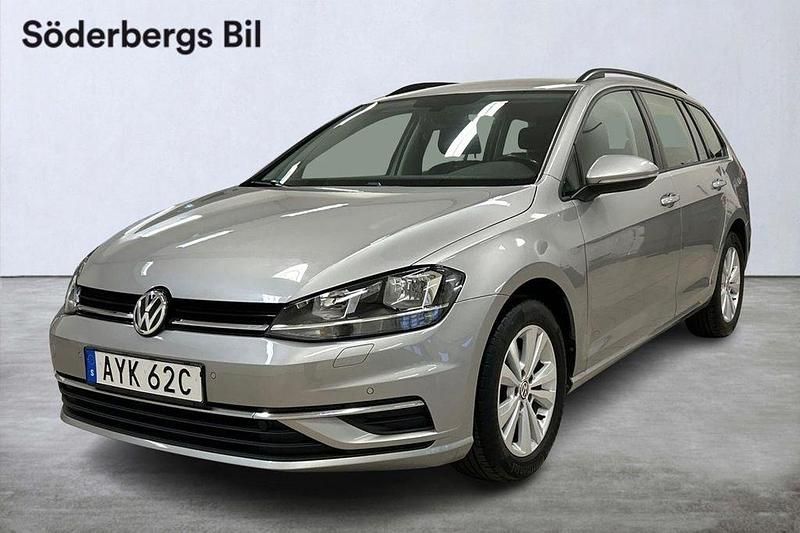 Silver Begagnad 2019 VW Golf VII Kombi | 169 800 kr (Bra pris) - Bild 1/4