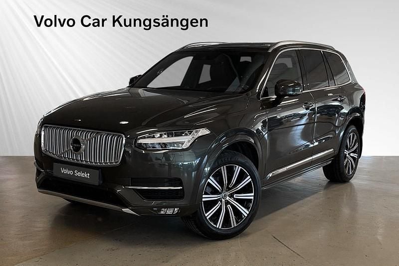 Mörkgrå Begagnad 2018 Volvo XC90 Inscription SUV | 474 900 kr (Marknadspris) - Bild 1/4