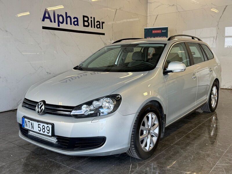 Ljusbrun (brun) Begagnad 2011 VW Golf VI Kombi | 69 900 kr (Marknadspris) - Bild 1/4