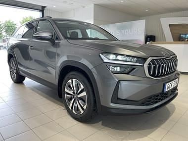 Grå Begagnad 2025 Skoda Kodiaq Selection SUV | 535 000 kr (Dyr) - Bild 1/4