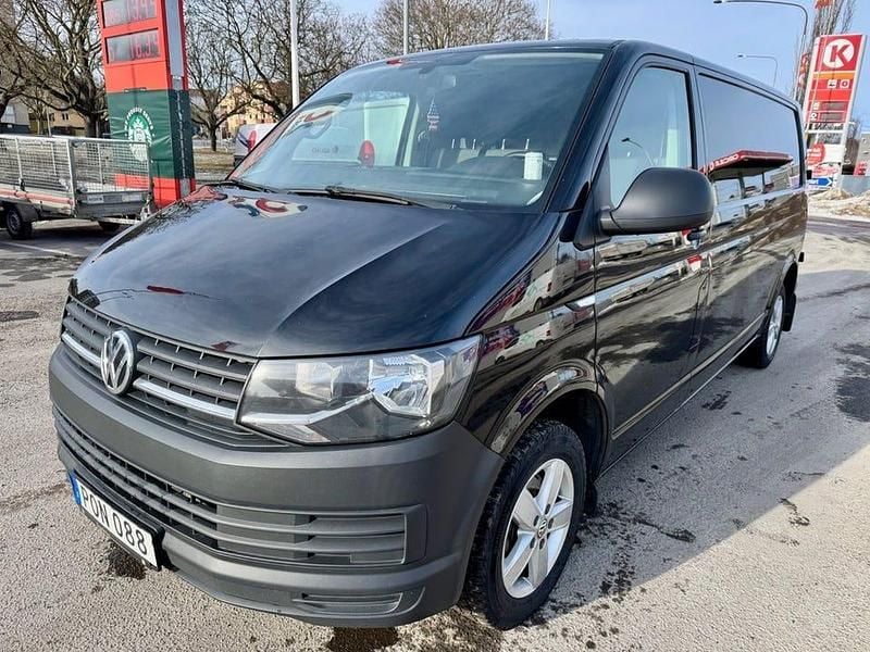 Begagnad VW T6 102 HK (75 kW) 2016 Svart Van