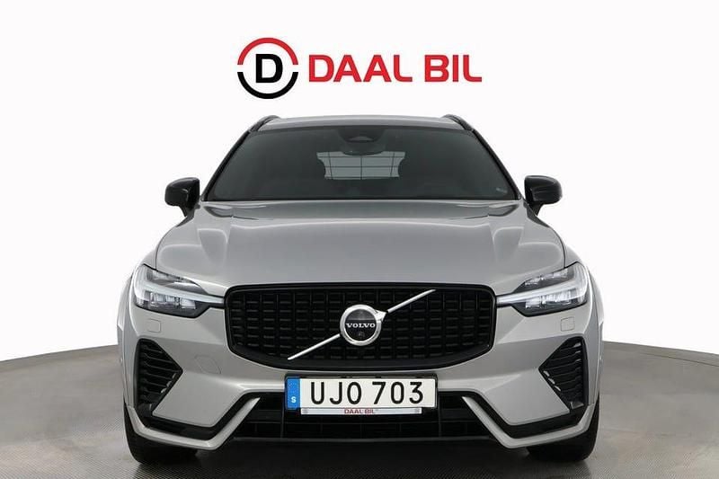 Begagnad Volvo XC60 R-Design 463 HK (340 kW) 2021 Silver SUV