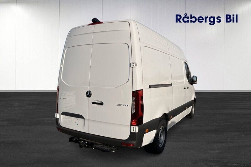 Begagnad Mercedes Sprinter 170 HK (125 kW) 2023 Vit Van