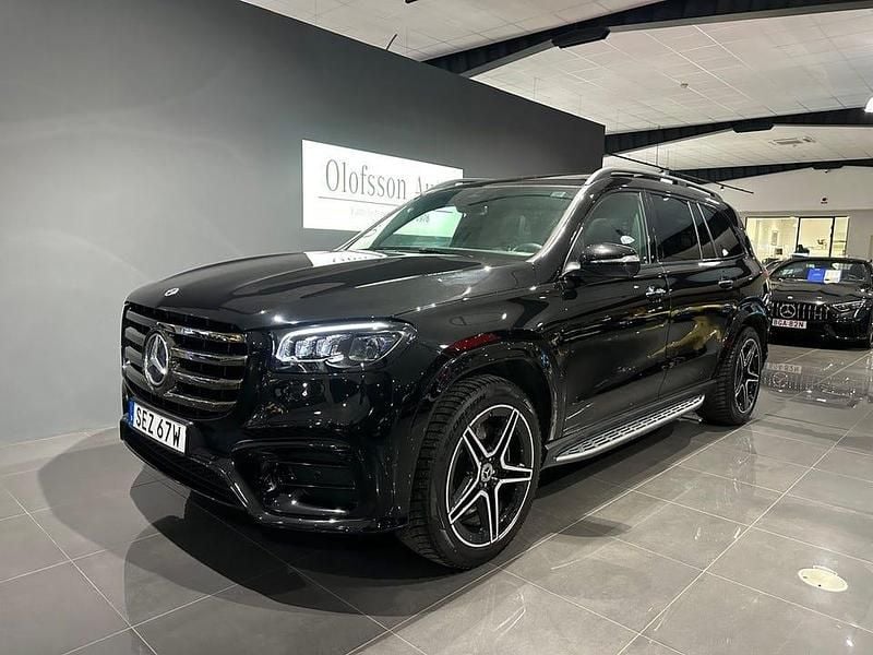 Svart Begagnad 2024 Mercedes GLS450 AMG Line Premium Plus SUV | 1 149 000 kr (Marknadspris) - Bild 1/4