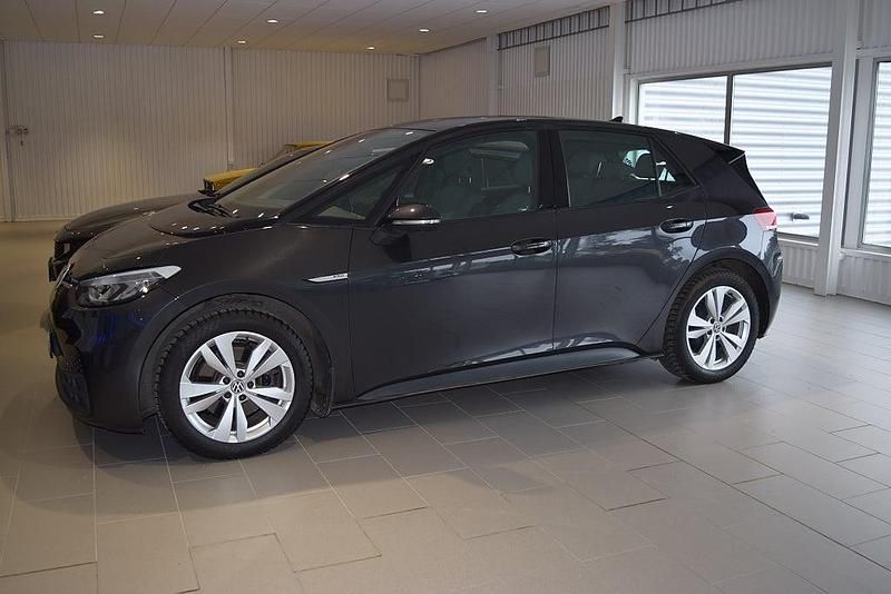 Begagnad VW ID.3 Pro Performance 150 kW (204 HK) 2021 Grå Halvkombi