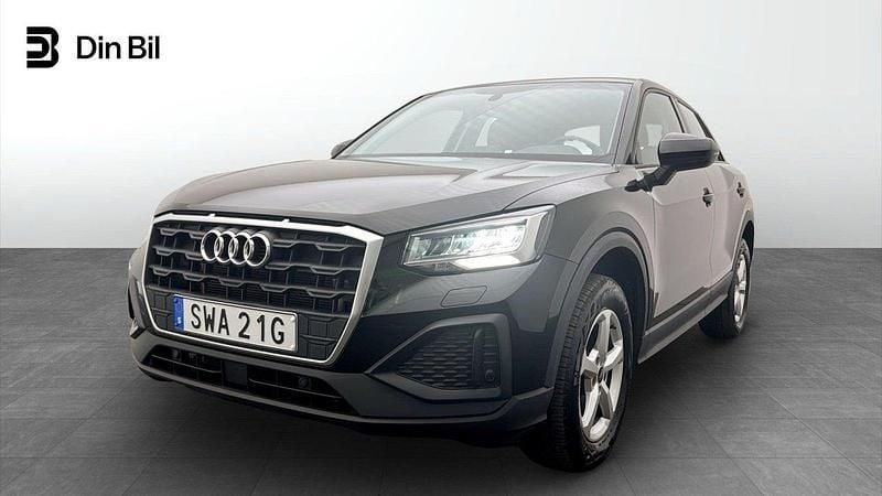 Brilliantsvart Begagnad 2023 Audi Q2 Proline SUV | 259 000 kr (Marknadspris) - Bild 1/4