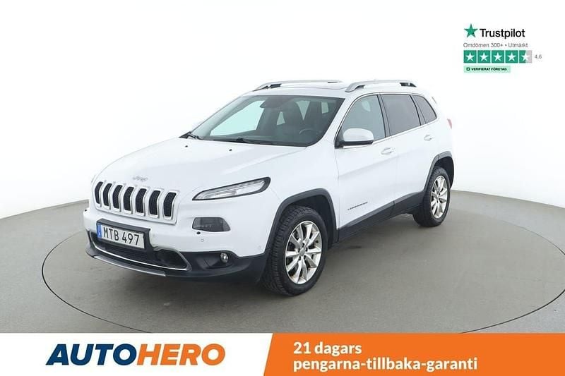 Vit Begagnad 2015 Jeep Cherokee Limited SUV | 170 000 kr (Marknadspris) - Bild 1/4