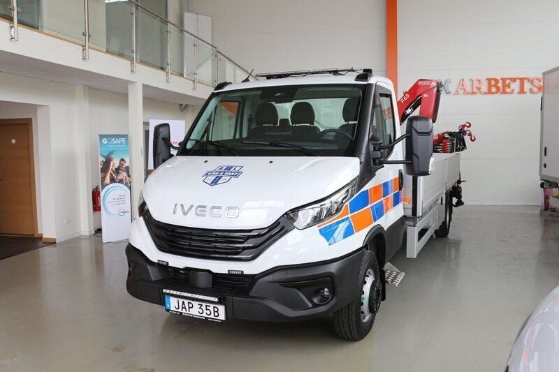 Vit Ny 2025 Iveco Daily Van | 1 686 250 kr - Bild 1/4