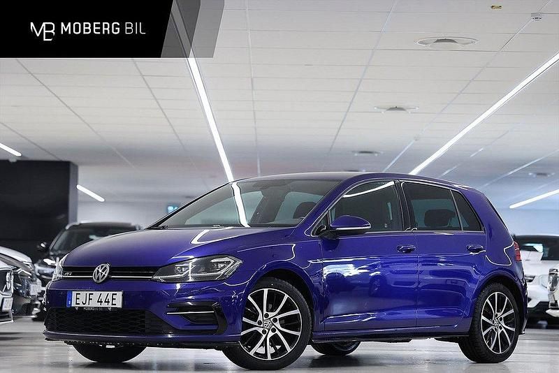 Mörkblå Begagnad 2019 VW Golf VII R-line Kombi | 219 900 kr (Lite dyr) - Bild 1/3
